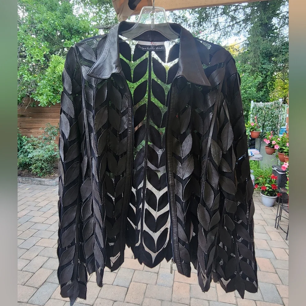 unique braun  jacket .New Condition